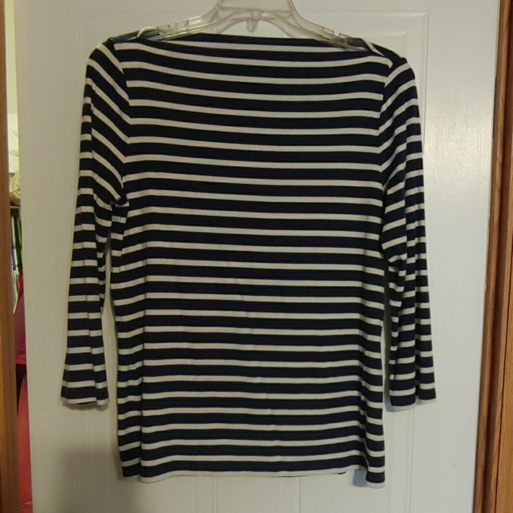 Old Navy top